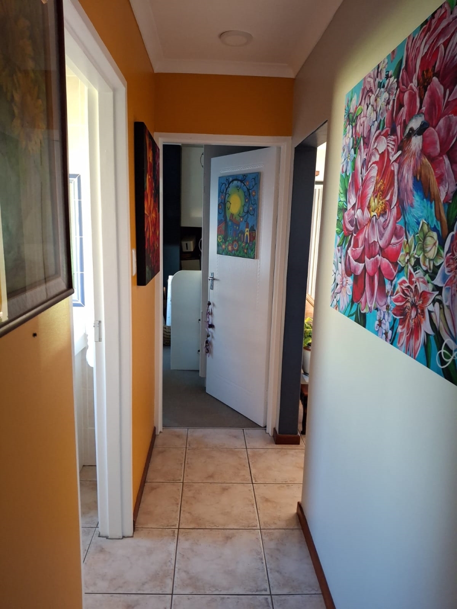 3 Bedroom Property for Sale in Wavecrest Eastern Cape